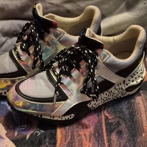 Steve Madden Gray Sneakers